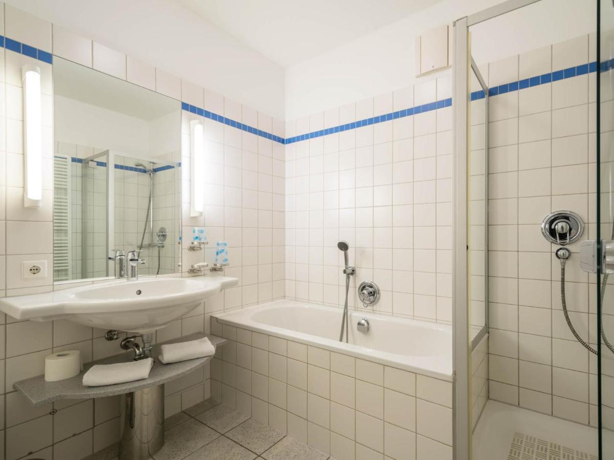 Kaiservillen Heringsdorf - Ferienwohnung Mit 1 Schlafzimmer Und Terrasse D102 Extérieur photo